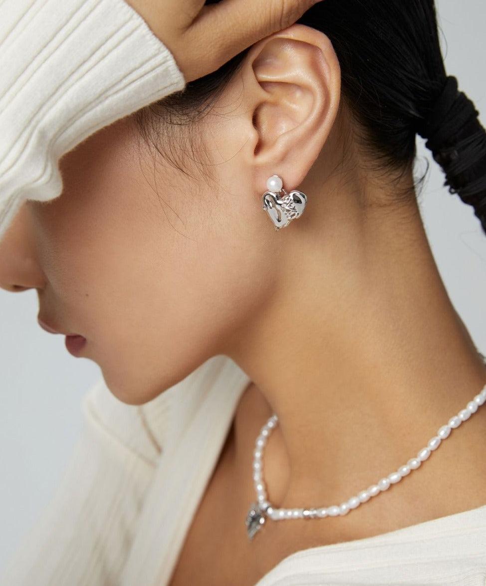 Stitched Heart Necklace & Earrings - DuoerJewels